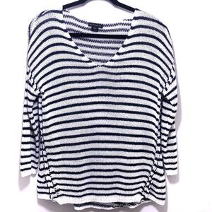 Metaphor | Navy Blue/White Sweater Size Large